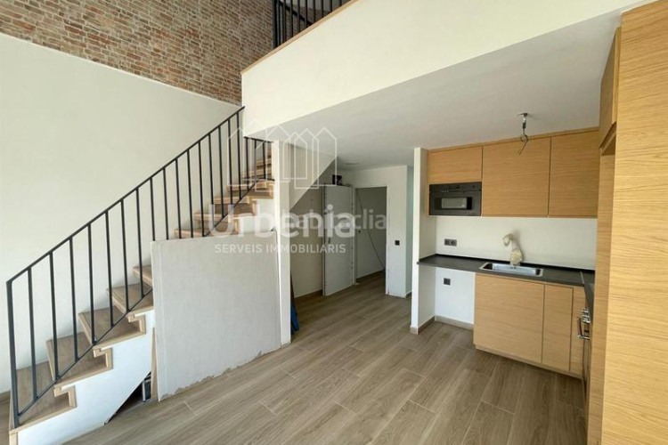 Dúplex  en venta en Ca n'Aurell Terrassa