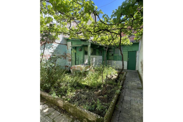 Chalet en calle de la Pineda