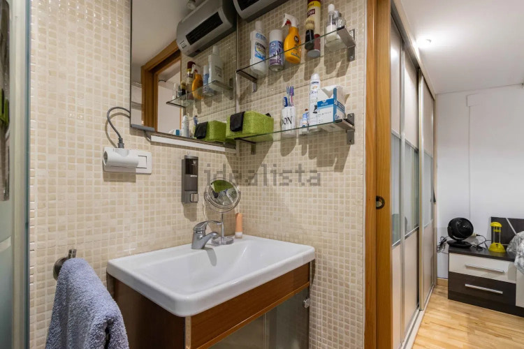 Piso en calle de Garcia Humet, 33