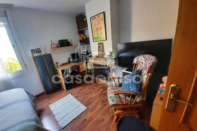 Casa adosada chalet independiente en Les Martines en Terrassa