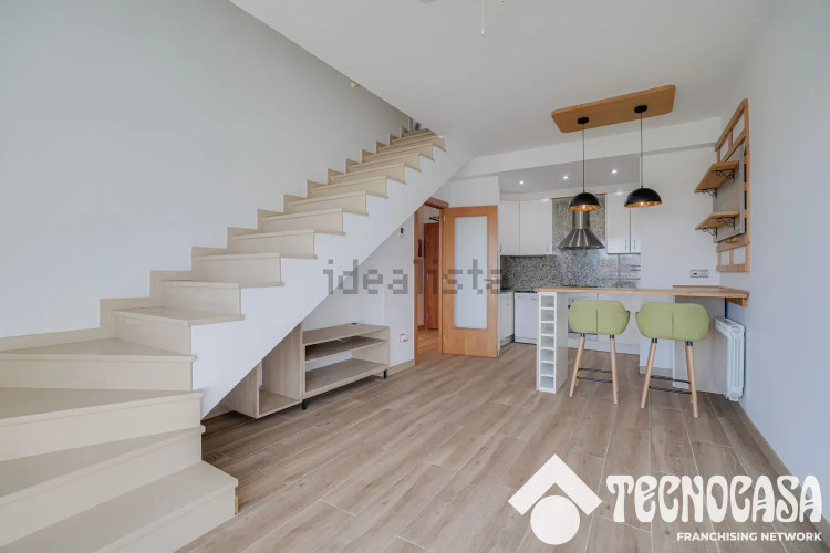 Dúplex en calle de Jerez