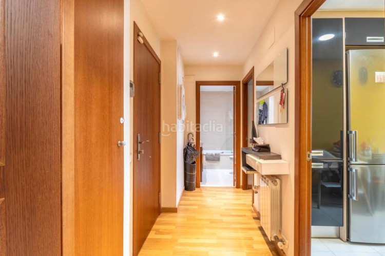 Dúplex este fantástico dúplex de 91m² situado en la calle ample en Terrassa