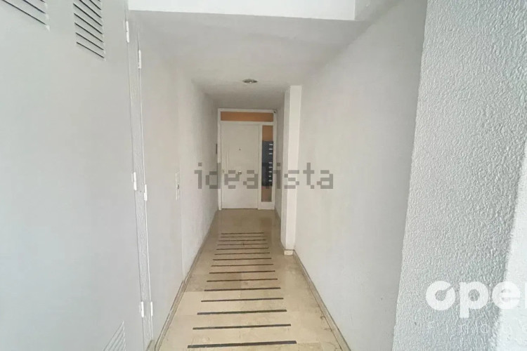 Piso en plaza del Mestre Serrat