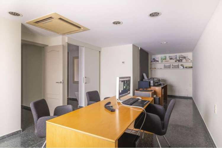 Carrer de Pius XI, Vallparadu00EDs - Antic Poble de Sant Pere