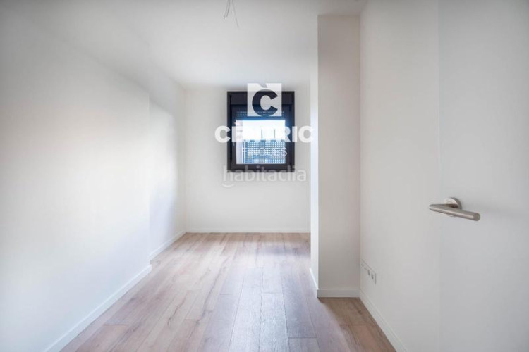 Piso prat de la riba, obra nueva en San Pere Terrassa