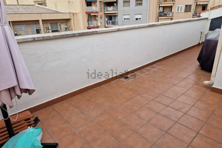 Piso en calle Ample