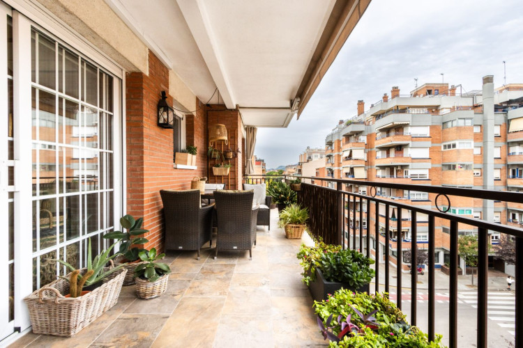 Terrassa - CL DR. PEARSON,DEL, Vallparadu00EDs - Antic Poble de Sant Pere