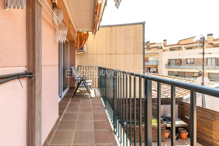Apartamento piso del 2001 con trastero en Ca n'Aurell Terrassa