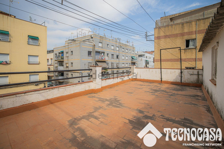 Chalet adosado en calle Renaixement