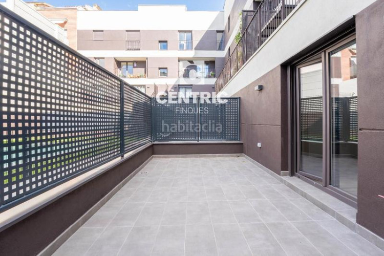 Piso prat de la riba, obra nueva en San Pere Terrassa