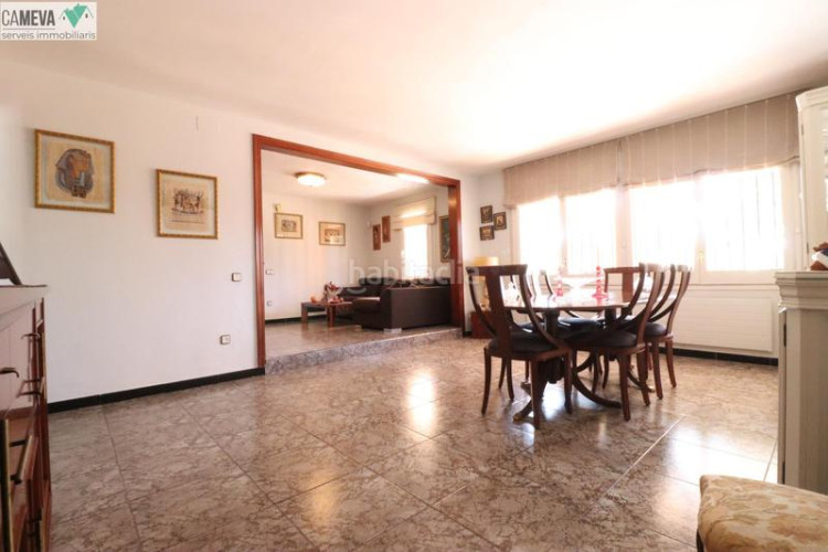 Casa única e impresionante finca a 4 vientos con piscina y jardin en Terrassa