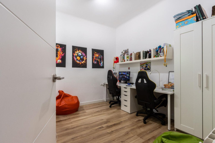 Terrassa - Carrer watt, Ca n'Aurell