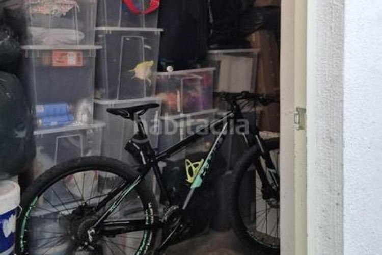 Piso edifici residencial blau cel de 3 hab con terraza 12 m2 sur 2 piscinas, gimnasio, conserjeria y mas en Terrassa