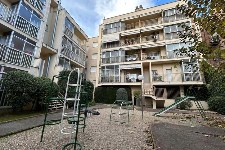 Piso en Ca n'Aurell Terrassa