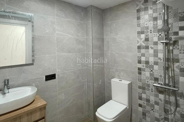 Dúplex  nuevo con terraza y buhardilla en ca naurell en Terrassa