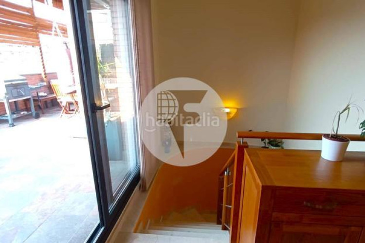 Dúplex  de ensueño en el centro con gran terraza y balcón, 2 plazas de parking y detalles premium en Terrassa