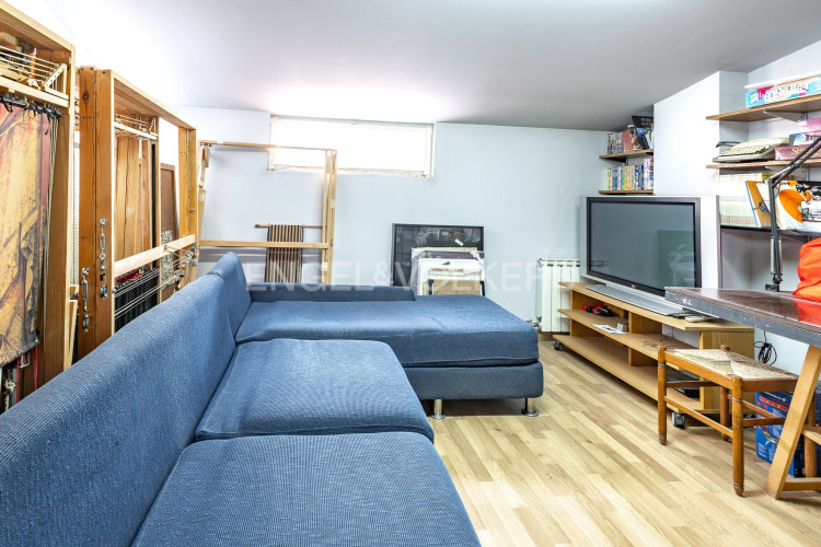 Vallparadu00EDs - Antic Poble de Sant Pere