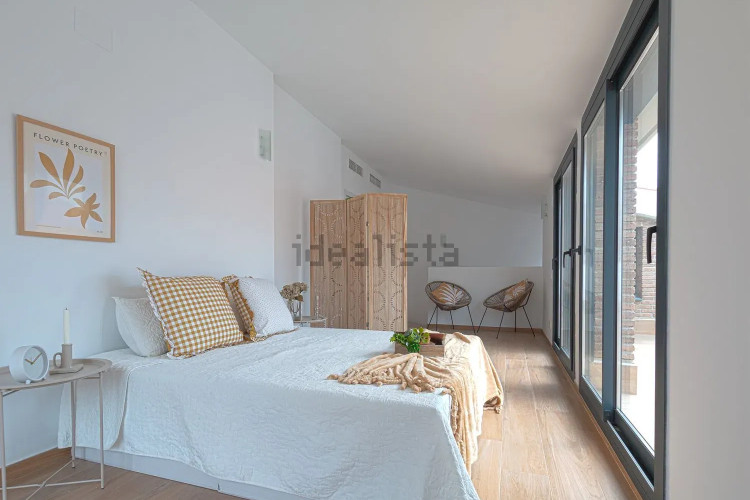 Dúplex en calle Catalunya, 74