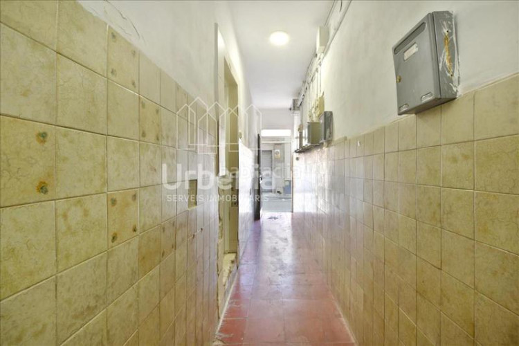 Piso oportunidad para reformar ! en Sant Pere Nord Terrassa
