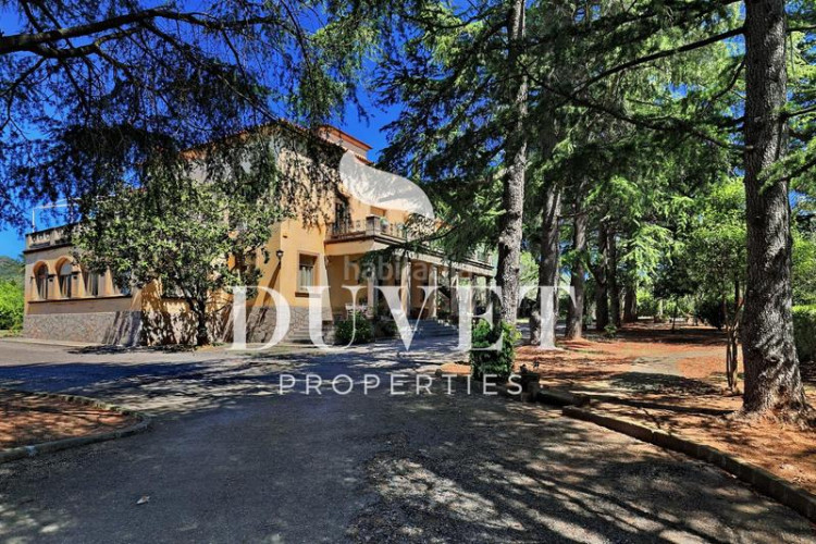 Chalet impresionante casa en matadepera en Pla de Bon Aire Terrassa