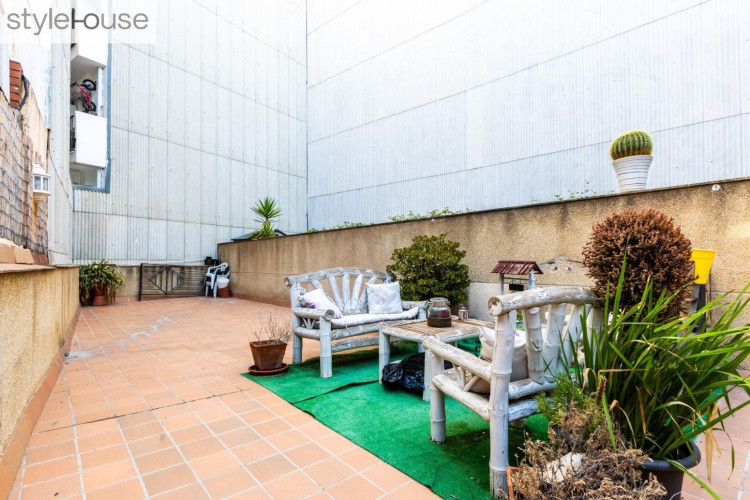 Terrassa - Carrer autonomia, Sant Pere