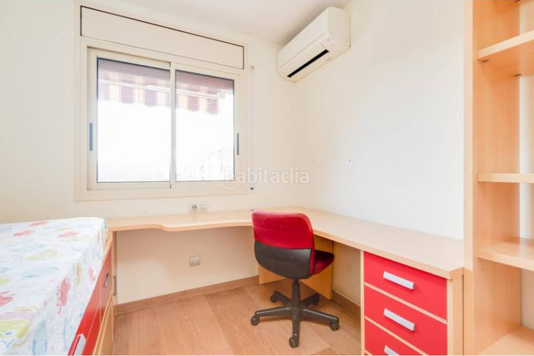 Piso Cementiri Vell, unico en la zona en Cementiri Vell Terrassa