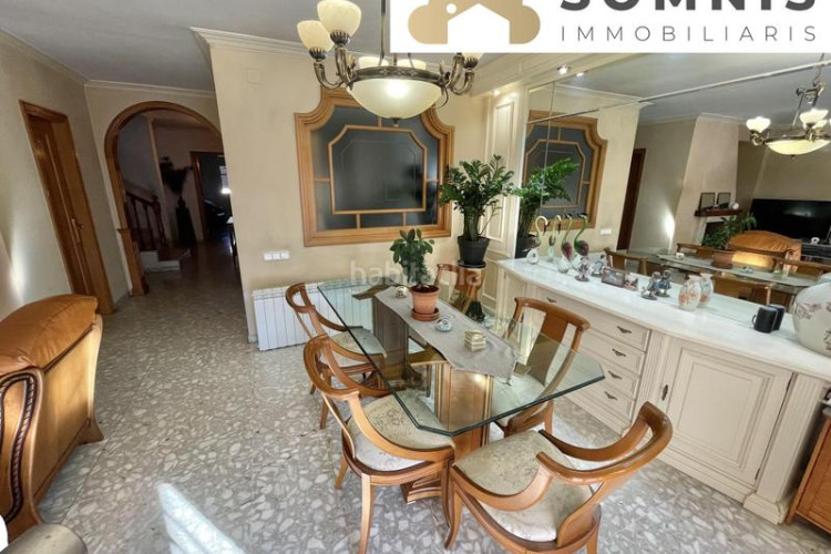 Casa adosada casa en las arenas con piscina en Les Arenes - La Grípia - Can Montllor Terrassa