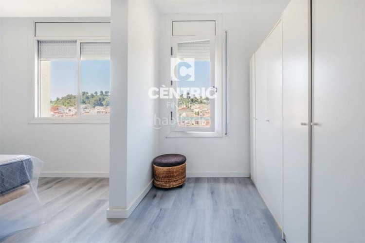 Piso ático reformado en La Cogullada Terrassa