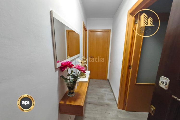 Casa dos viviendas independientes en una sola casa en la gripia – les arenes en Terrassa