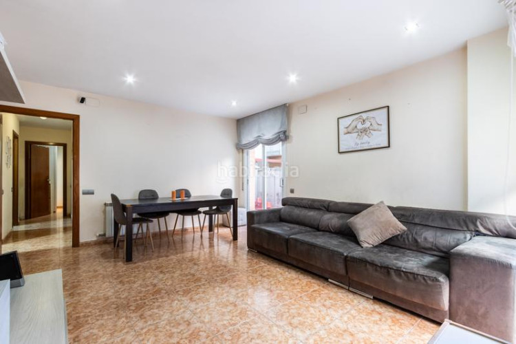 Piso un lugar para vivir, jugar y compartir momentos en familia en Terrassa