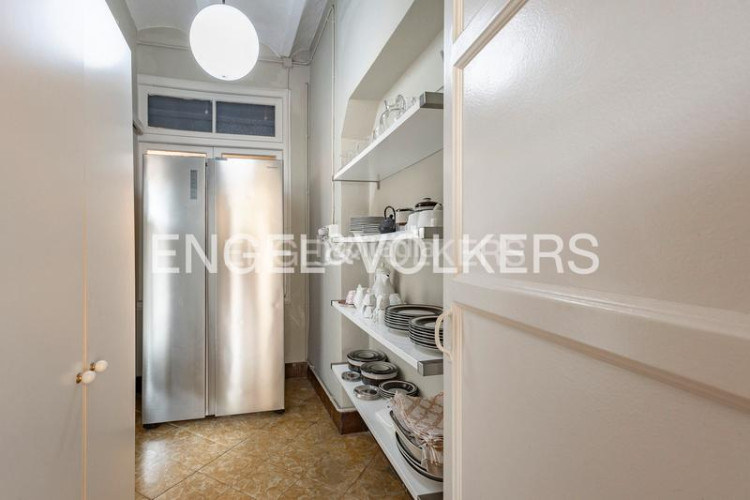 Apartamento vive en el corazón con historia, estilo y todo el confort actual en Terrassa