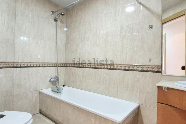 Piso en venta en avenida de l'Abat Marcet
