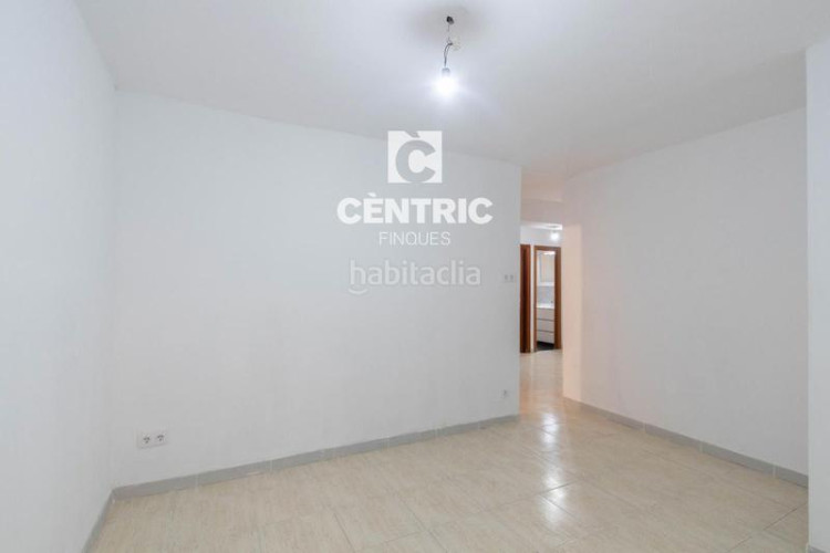 Piso se vende fantástico piso en el barrio de Can Boada en Terrassa