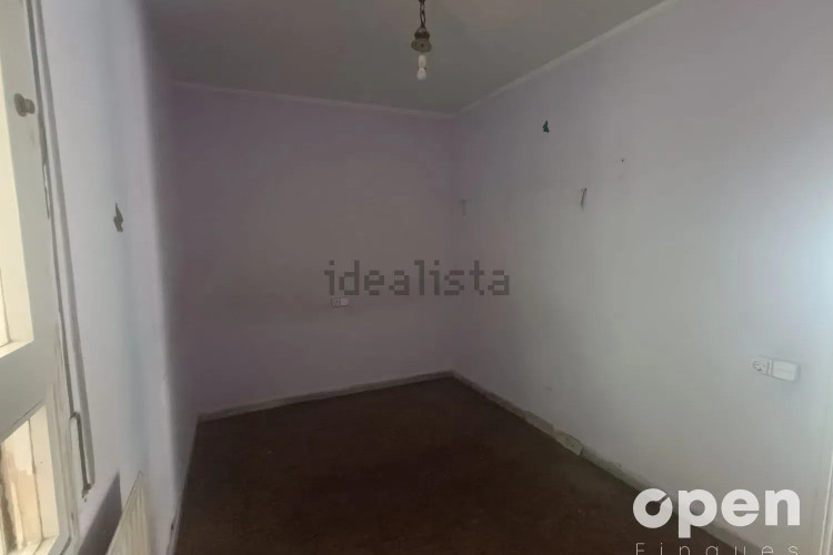 Piso en avenida de Josep Tarradellas