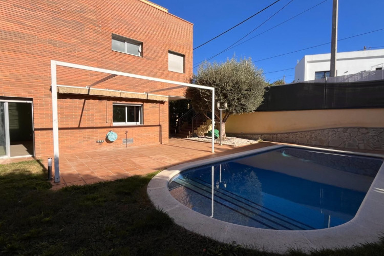 Calle Mussol, Can Palet de Vista Alegre