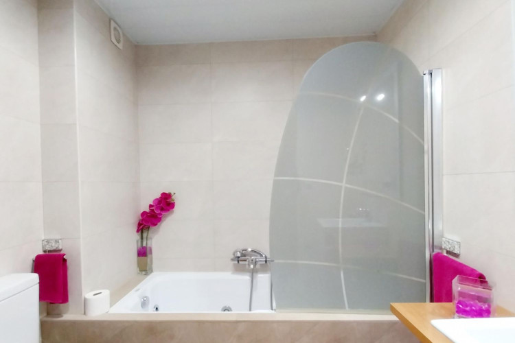 Pasaje Rocafort, Les Arenes - La Gru00EDpia  Can Montllor