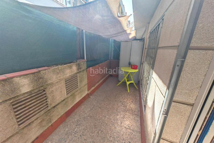 Loft zona de Cementiri Vell. loft con balcón en Cementiri Vell Terrassa