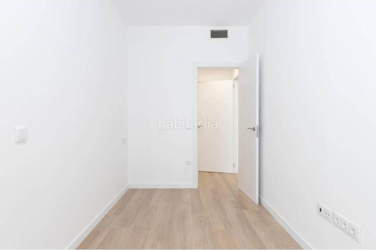Piso  en venta en poble nouzona olímpica en San Pere Terrassa