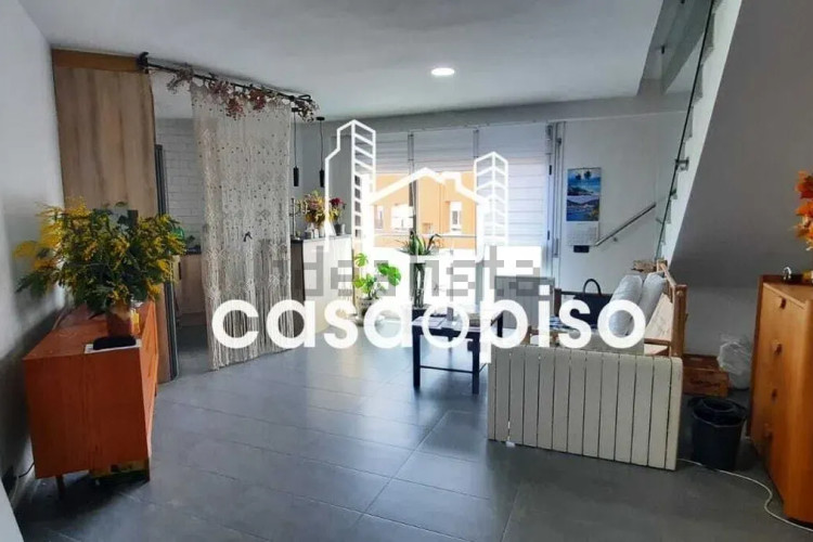 Dúplex en Barrio Ca n'Anglada