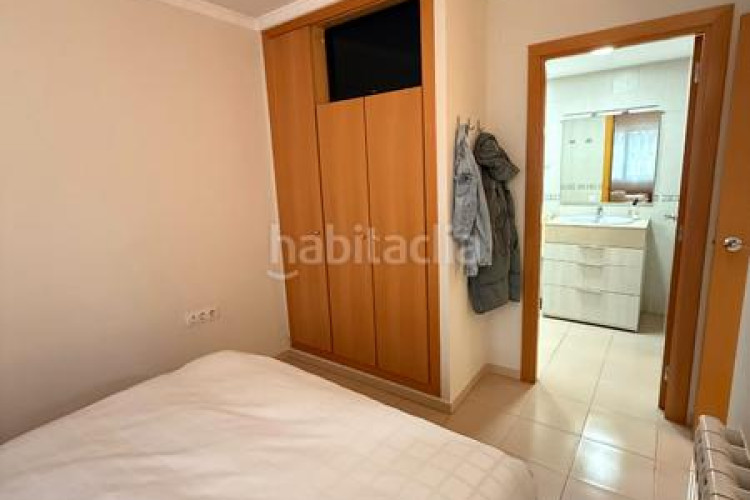 Piso planta baja con terraza - parking incluido en Terrassa
