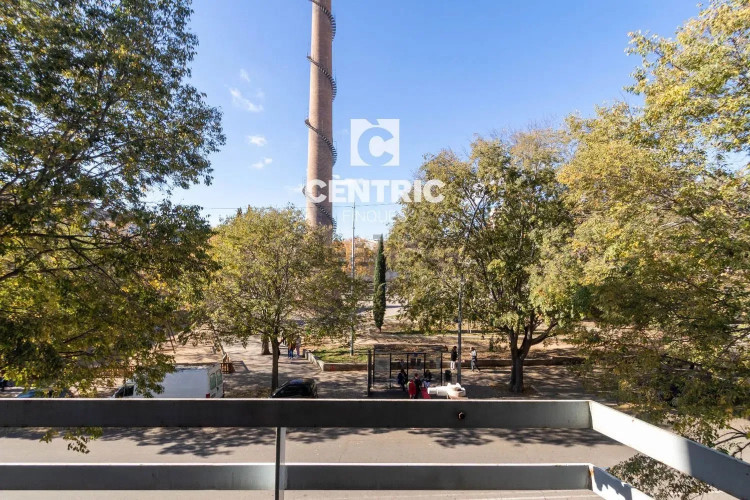 Piso en avenida ďÀngel Sallent