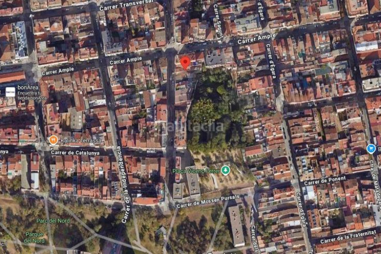 Casa  230m2 per estrenar al carrer emili badiella amb vistes al parc de les bruixes en Terrassa