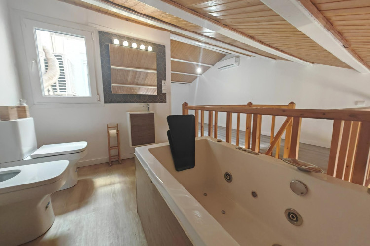 Joaquim de Paz, 22, Barri del Centre