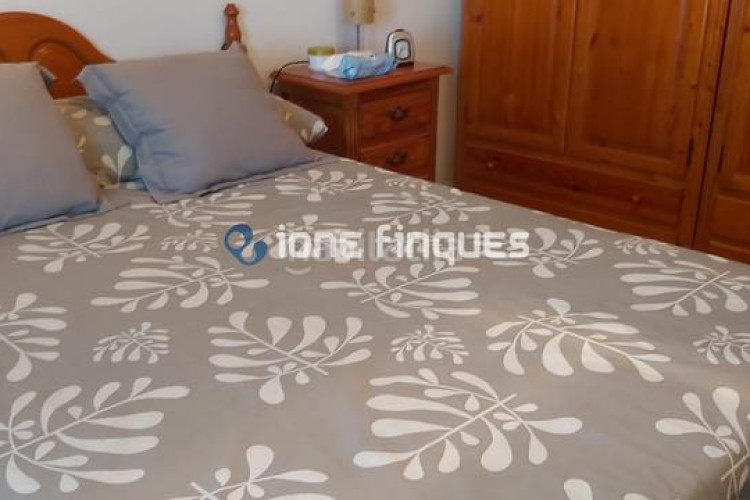 Piso ione finques ofrece en Can Parellada Terrassa