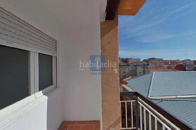 Piso inmueble ilegalmente okupado situado en la calle marinelo bosch 17, 52, , barcelona en Terrassa