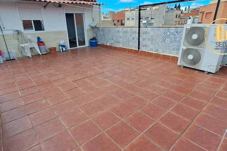 Carrer de la Mare de Du00E9u del Carme, Ca n'Anglada