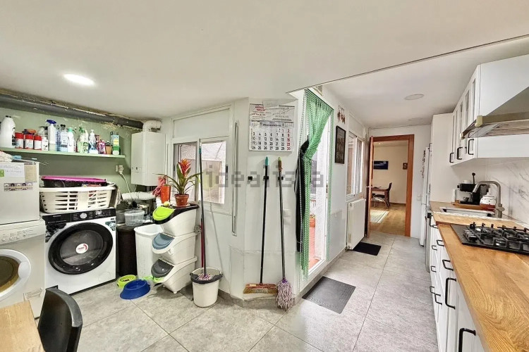 Casa independiente en Barrio Centre