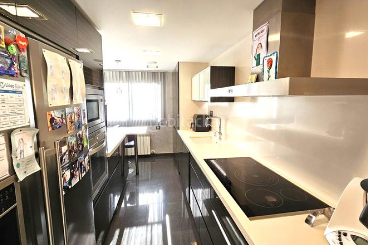 Piso en carrer de pau marsal 76 exclusiva vivienda con acabados de lujo y una ubicación inmejorable. en Terrassa