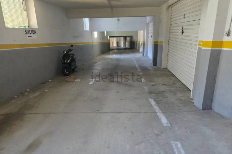 Chalet en calle del Canigó