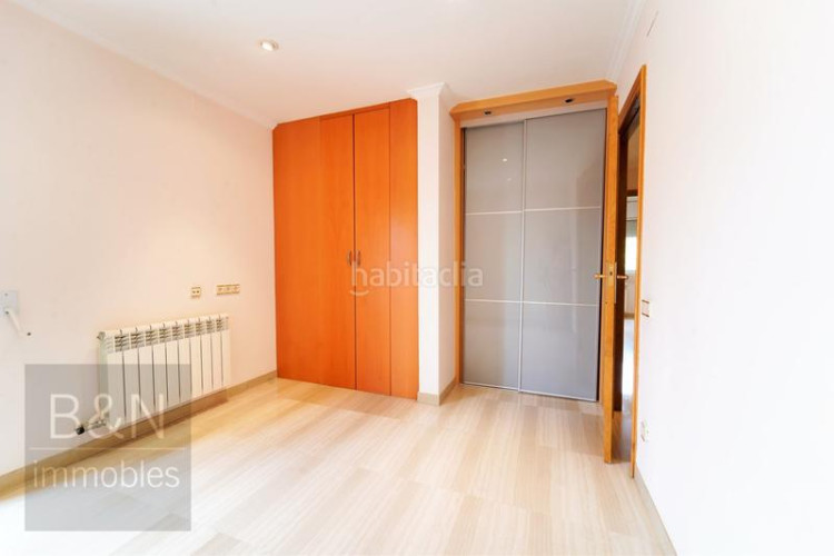 Chalet calidez y diseño en una casa señorial en la zona olímpica! en Terrassa